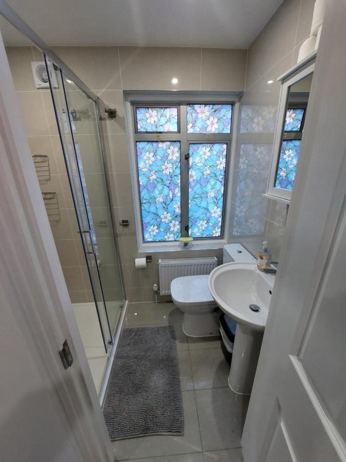 Cosy North Kensington Family Apartment For 4 Persons - Children Stay Free London Kültér fotó